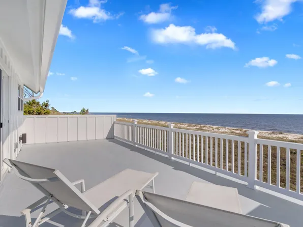 1405 Alligator Dr, Panacea, FL 32346