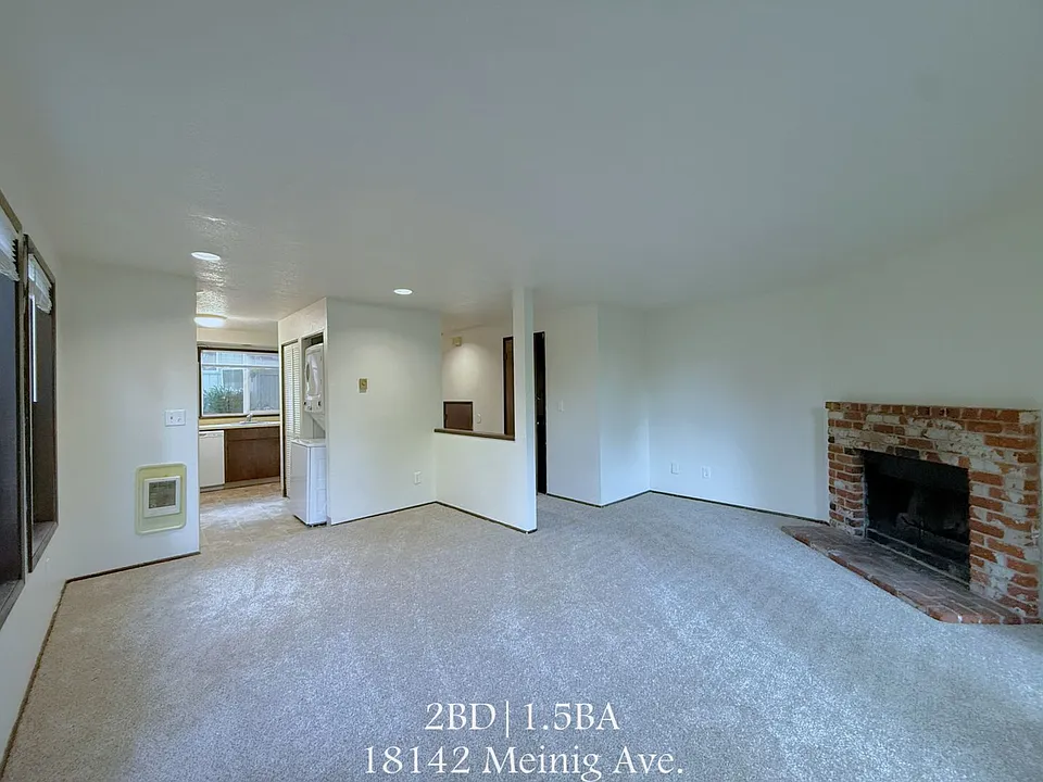 18186 Meinig Ave