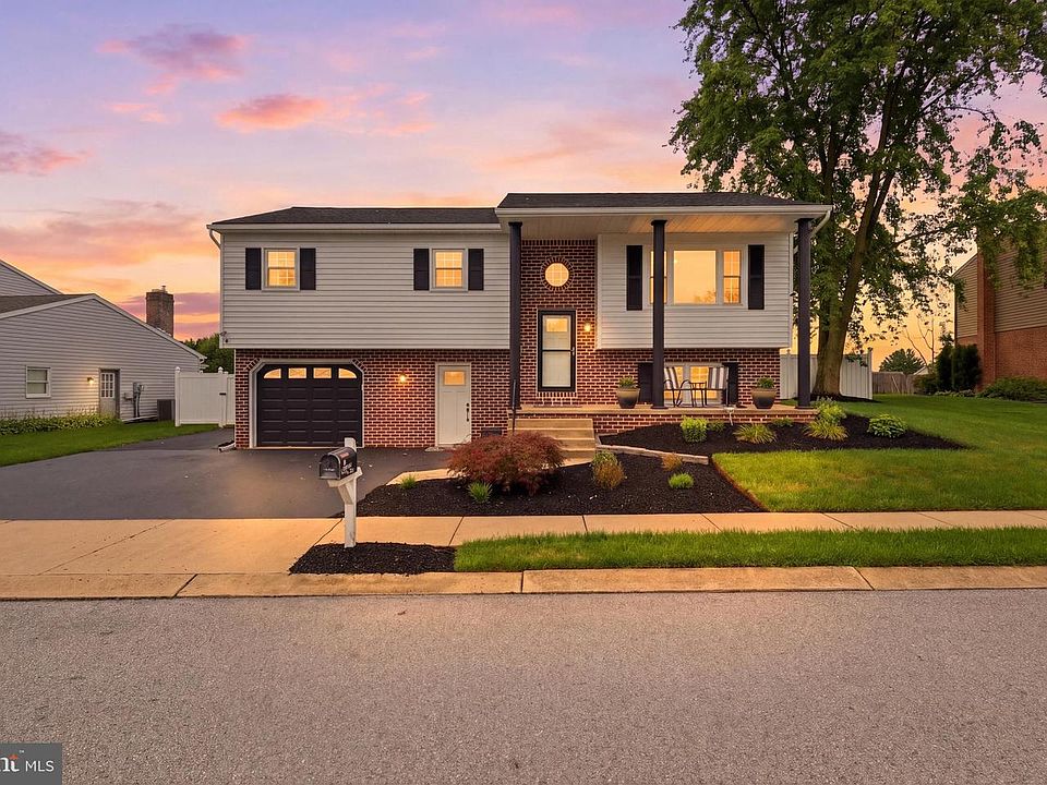 1st image of 2477 N Gabrielle Ct