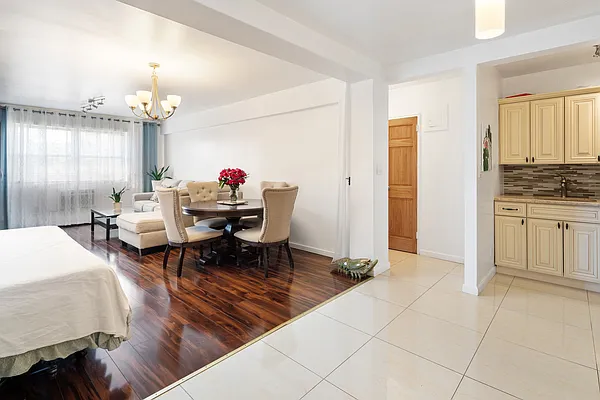 Sold by B Square Realty | media 3