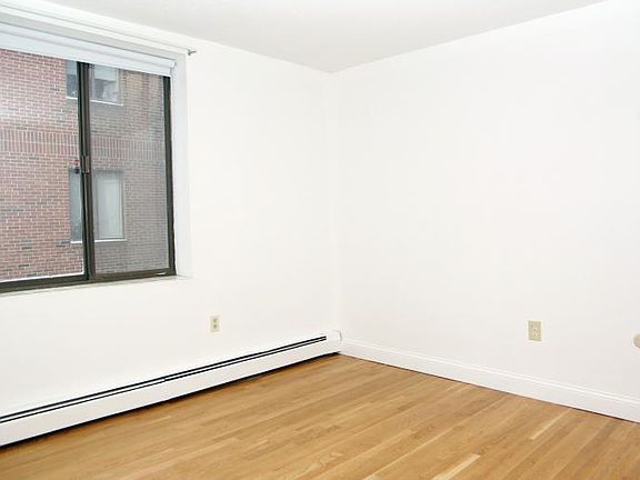 2nd image of 109-111 Tremont St #314