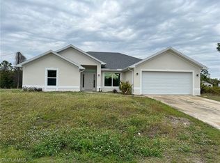 204 W 9th St, Lehigh Acres, FL 33972