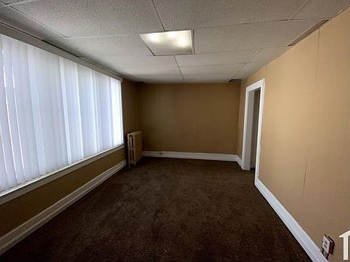 5th image of 2025 Fullerton St #303