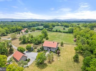 163 Greenfields Ln, White Post, VA 22663
