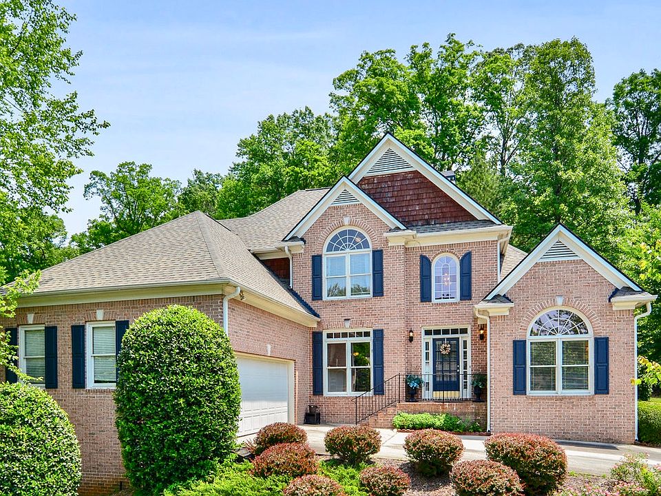 1st image of 652 Vinings Estates Dr SE
