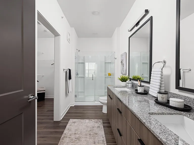 The Levi Luxury Apartments — Photo 39