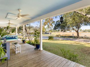 42 Vincent Dr, Mount Pleasant, SC 29464