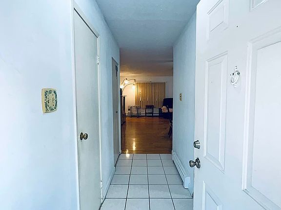 4th image of 267 Berriman St