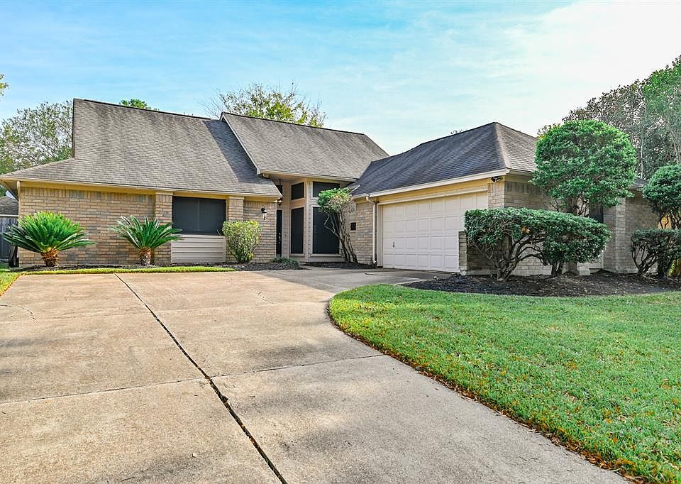1st image of 14842 Preston Park Dr