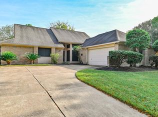 14842 Preston Park Dr, Houston, TX 77095