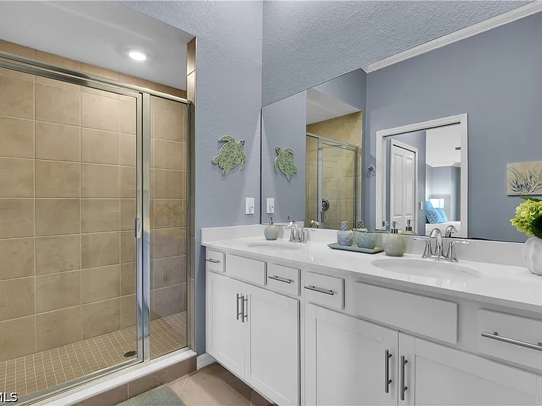 14271 Heritage Landing Blvd — Photo 15