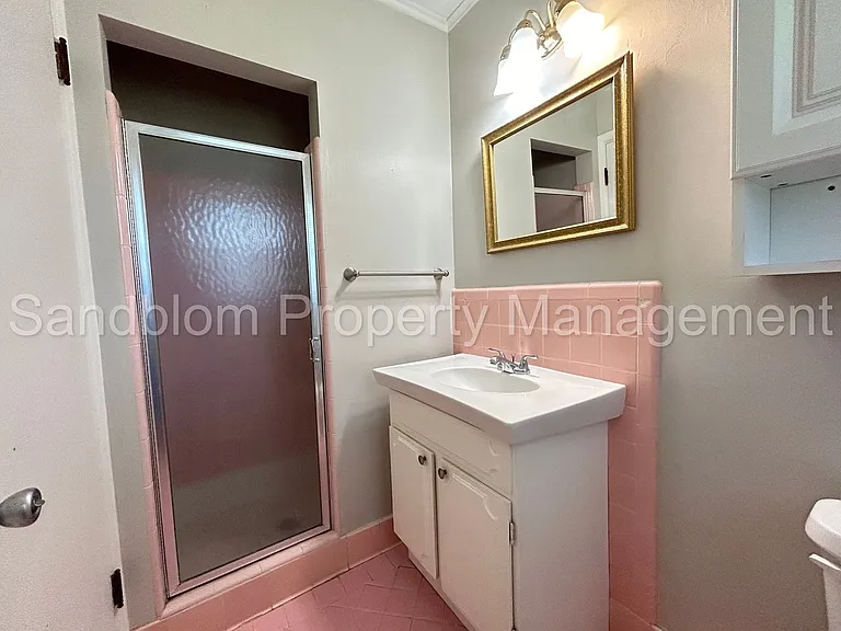 4520 E 21st Pl — Photo 20