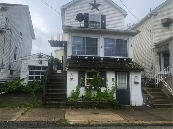 539 Walnut St, Vandergrift, PA 15690