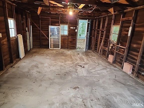3rd image of 2141 Inglewood Pl