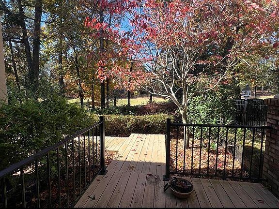 2nd image of 46 Juniper Loop