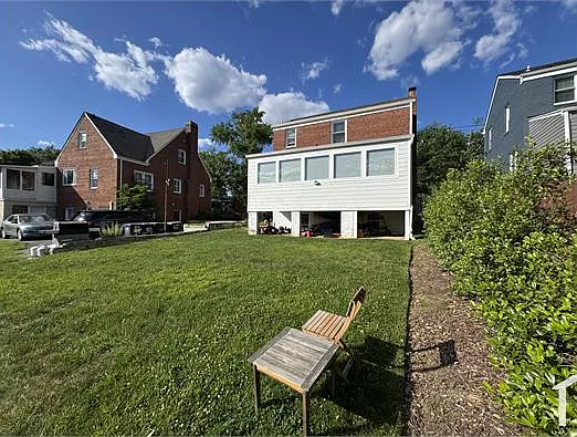 3309 Highwood Dr SE — Photo 27