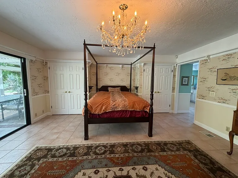 River Farm Dr — Photo 9