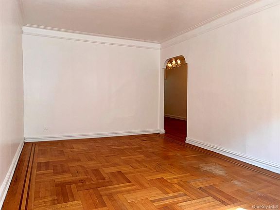 4th image of 340 East Mosholu Parkway S #2C