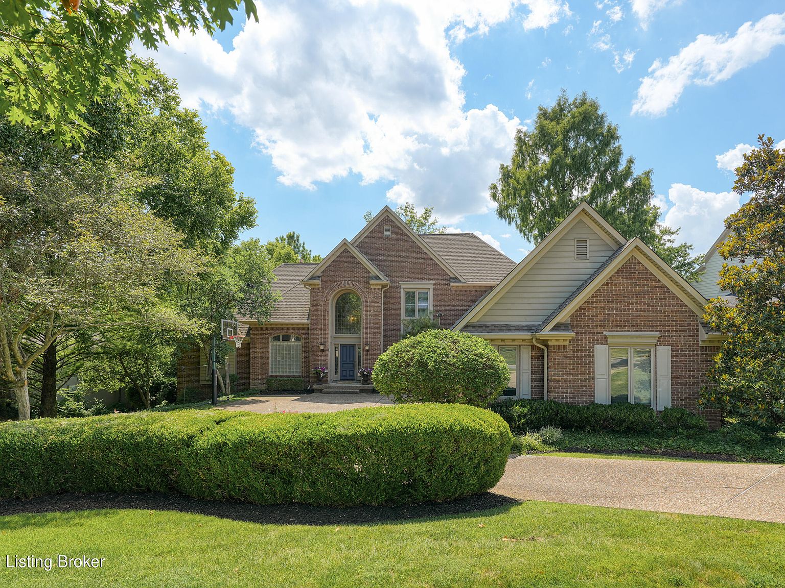 302 Mockingbird Gardens Dr, Louisville, KY 40207 Zillow