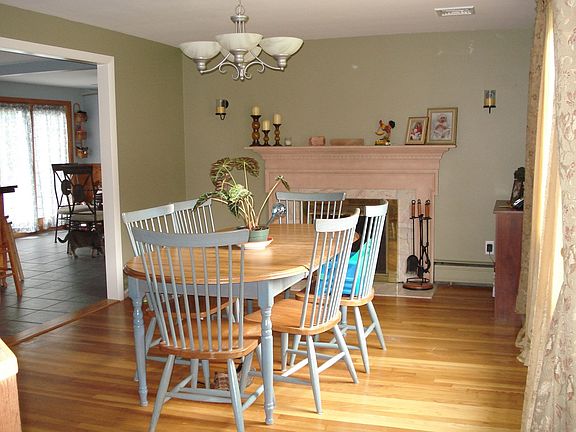 formal dining with fireplace