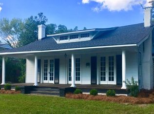 407 Dantzler St, Saint Matthews, SC 29135