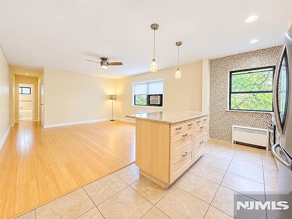 5th image of 3001 Edwin Avenue #4A