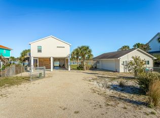 259 River Rd, Carrabelle, FL 32322