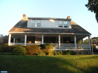 1006 Stirling St, Coatesville, PA 19320