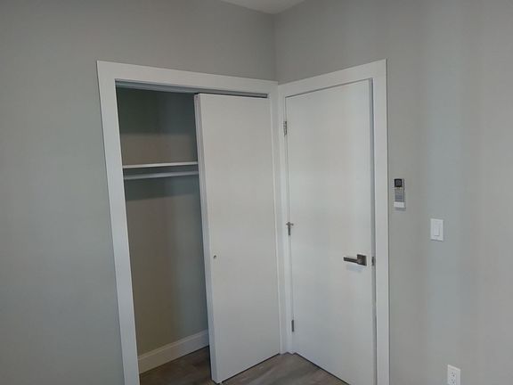 5th image of 140 Hamilton St #2