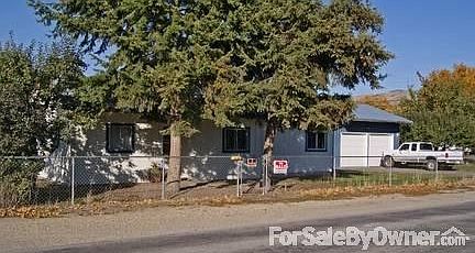 1st image of 802 S 5th Ave