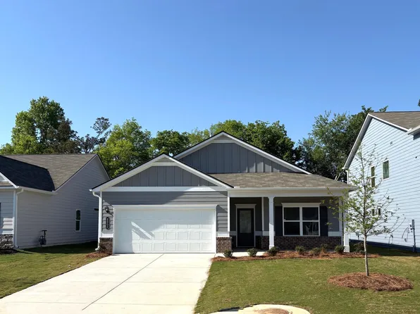 8808 Meadowvale Ct, Ooltewah, TN 37363