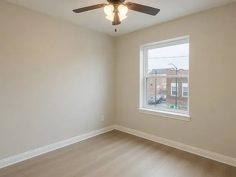 3602 W 26th St — Photo 8