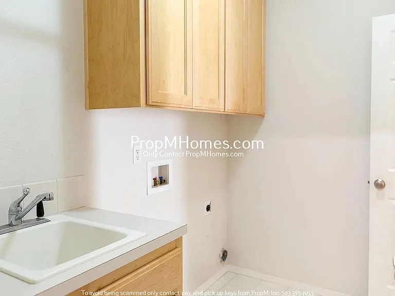 17253 SW Carlson St — Photo 21