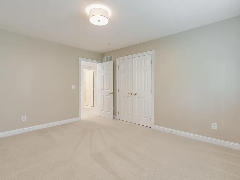 6237 Muirloch Ct S — Photo 30