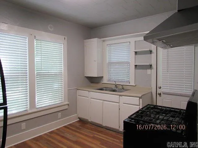 1112 North Dr — Photo 6