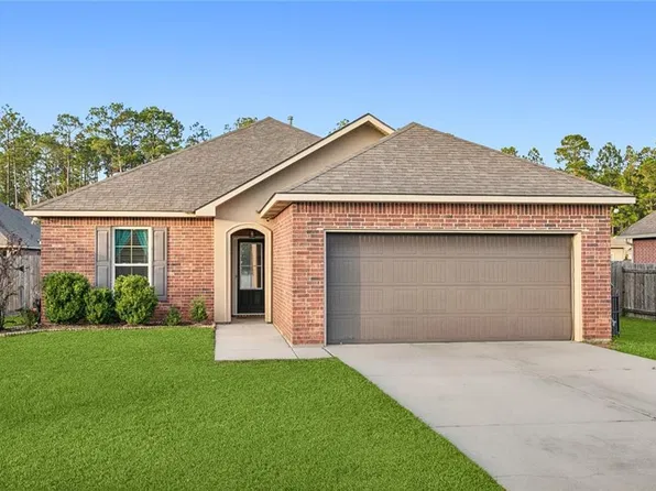 325 Debouchel Pl, Mandeville, LA 70471