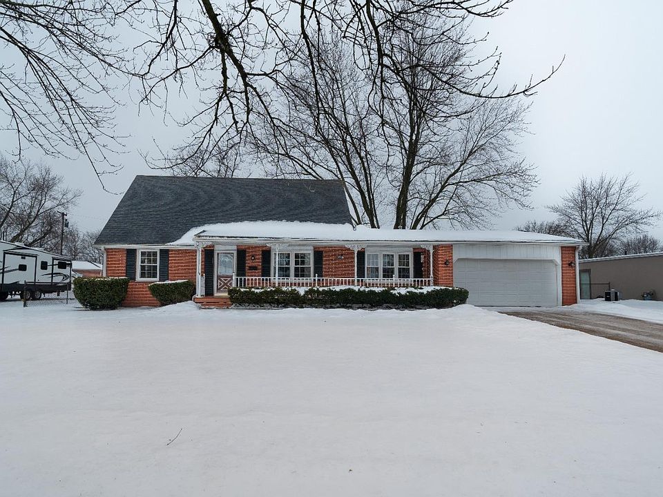 1st image of 407 E Greenwood Ave