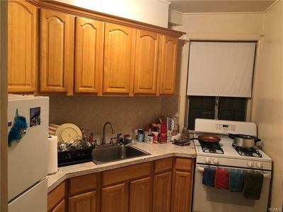 1610 Metropolitan Ave APT Md, Bronx, NY, 10462