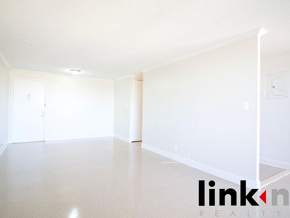 2nd image of 40 E Sidney Ave APT 9L
