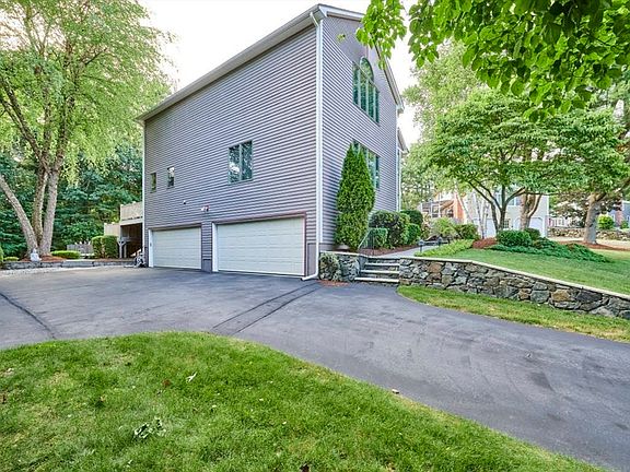 3rd image of 1 Linda Jean Ln