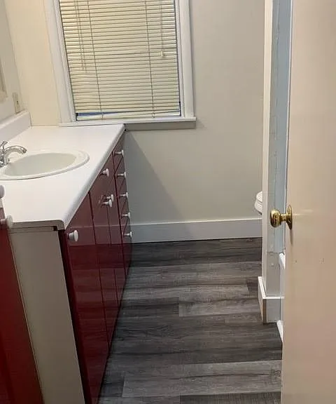 636 S Loomis Ave #C — Photo 12