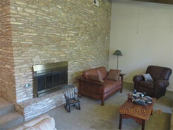 5th image of 911 N Bend Dr