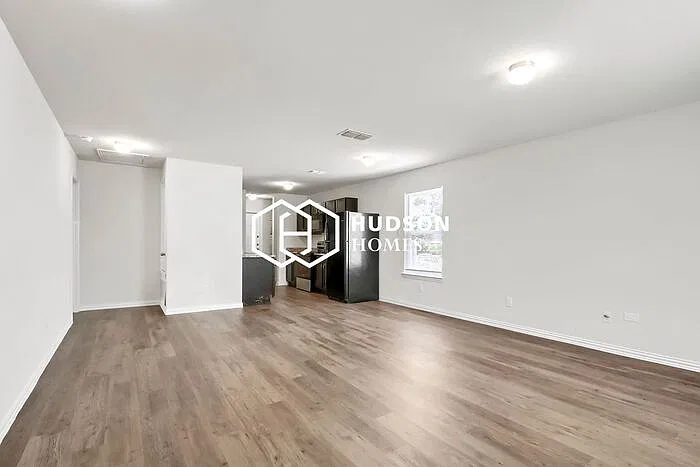 3610 Atlanta St — Photo 4