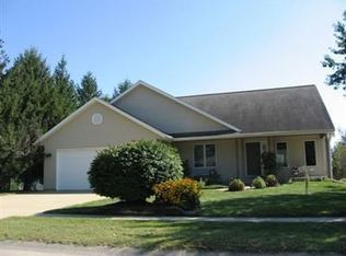 1406 15th Ave W, Oskaloosa, IA 52577