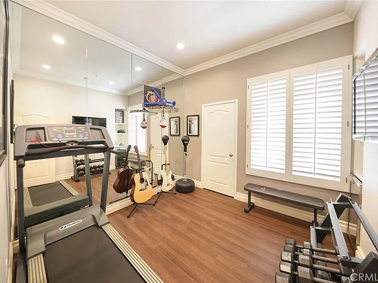 3 Valore Dr — Photo 9