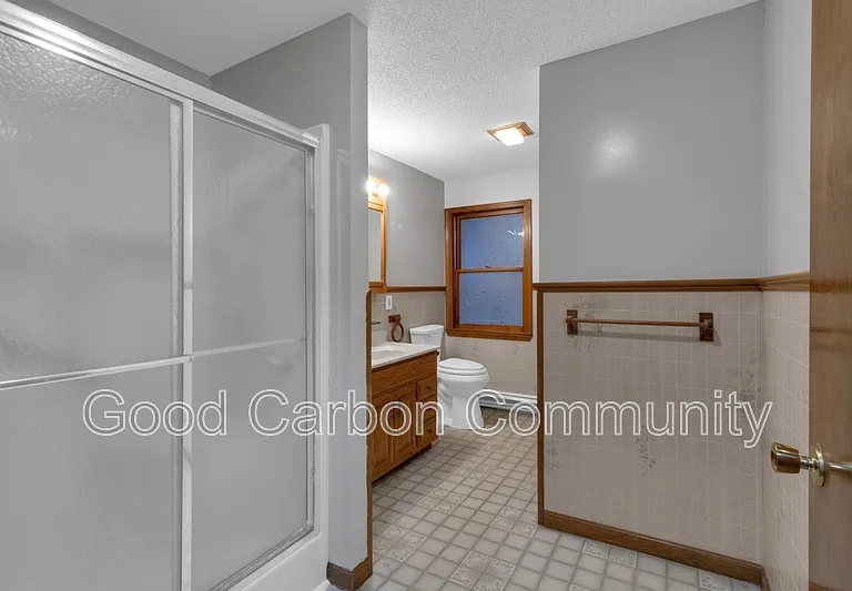 248 Oliver St #2 — Photo 9