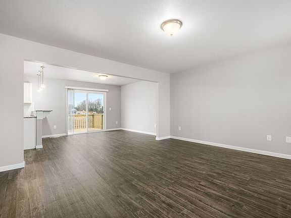 5th image of 7261 Wildflower Ct