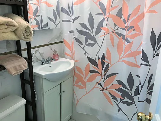 Rented by Joe Gotham LTD | media 35