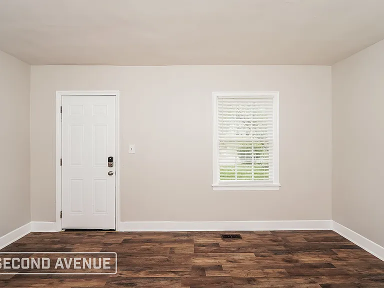 1417 34th St — Photo 3