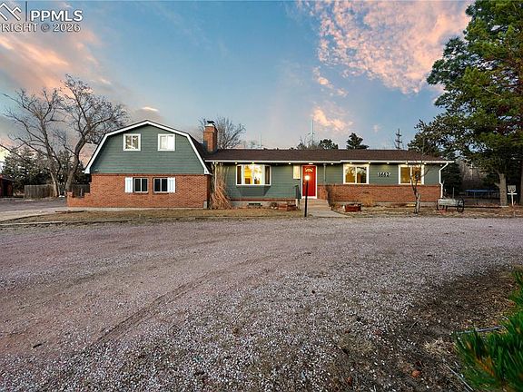 2nd image of 1662 Turner Rd